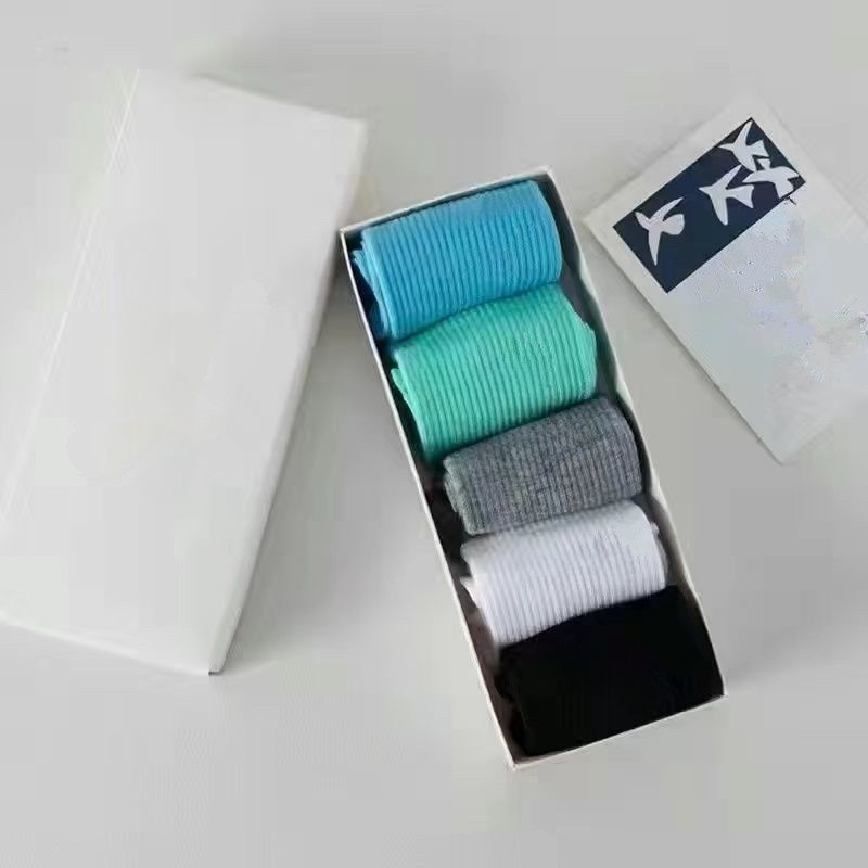 Mens socks women cotton socks mens designer mens socks soft breathable sports stockings medium summer basketball football socks cotton sports socks 5PC/LOT - 7 of 9