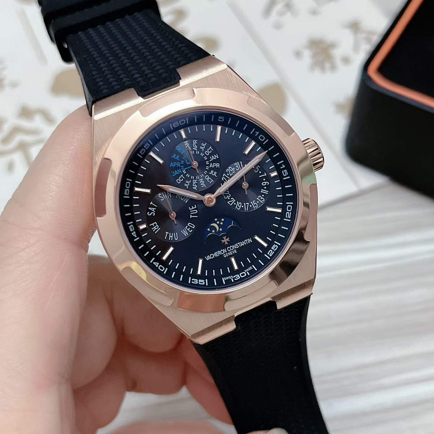 Vacheron Constantin Overseas Burgundy Watch 4300V/220G-H151 Watch Ceramic Bezel Men's Watch Stainless Steel Case Silver Case New Black Case - 6 of 8