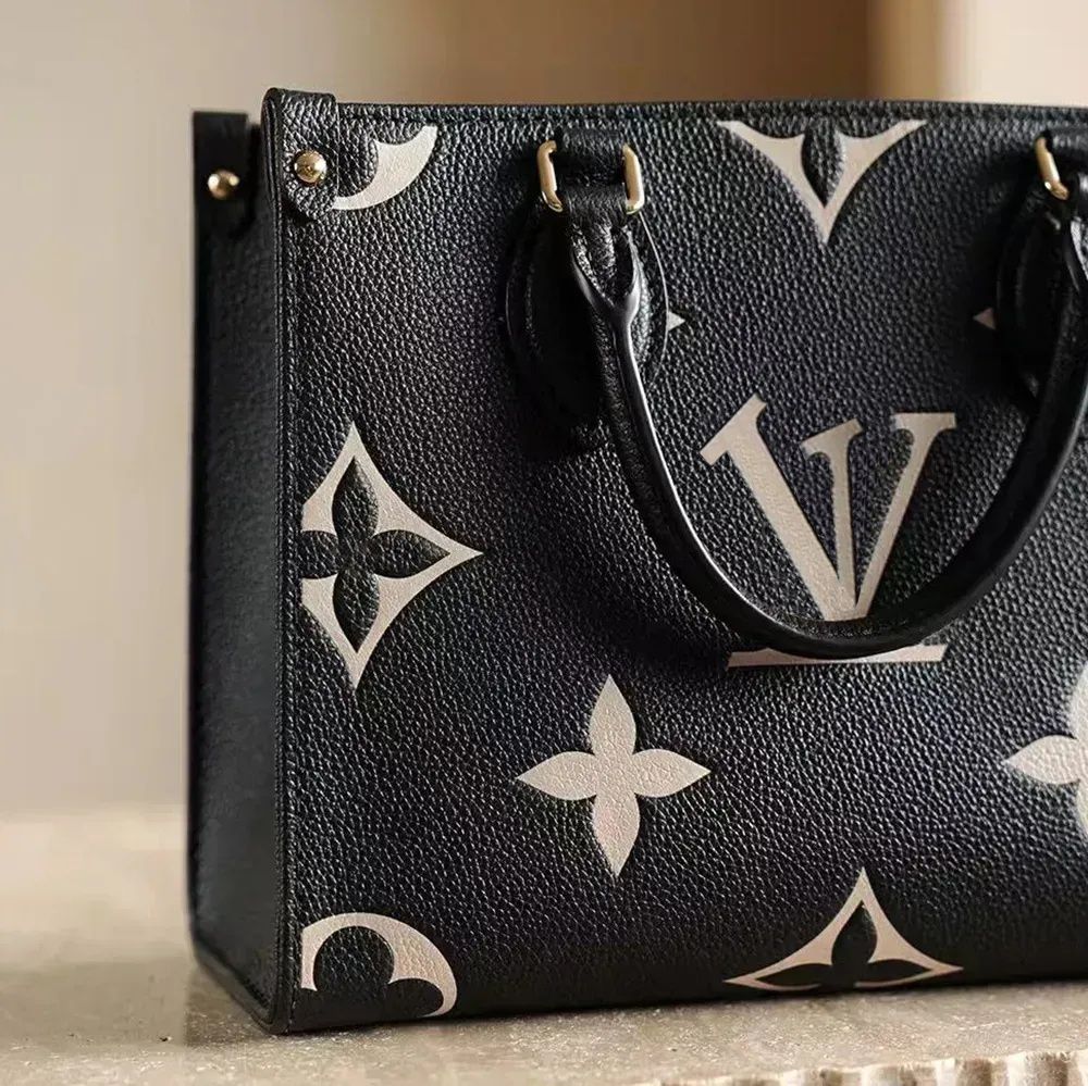 Tote bag luxury Designer Bags 2026 Trends purse bag sac de luxe Luxury Bag Handbags Shoulder Bag Crossbody bags Classic Metallic Letter tote bag women Shopping Bag - 3 of 8