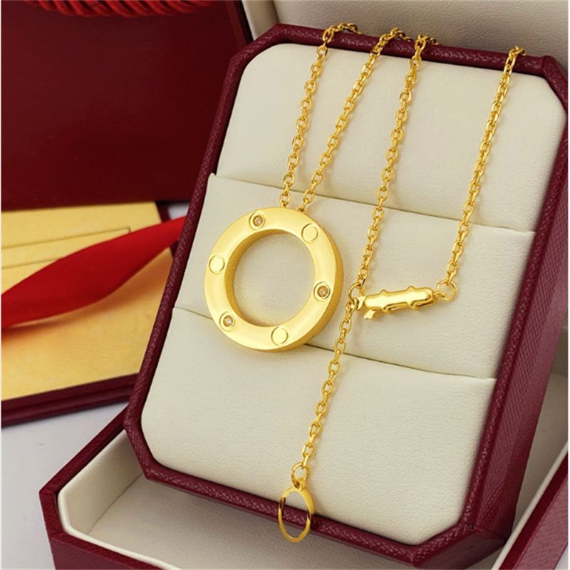 Luxury Designer Necklace Diamond Screw Love Necklaces For Men Cool Aesthetic Double Hoop Cjeweler Chains Woman Pendant Necklaces Ladies jewlery designer for women - 5 of 7