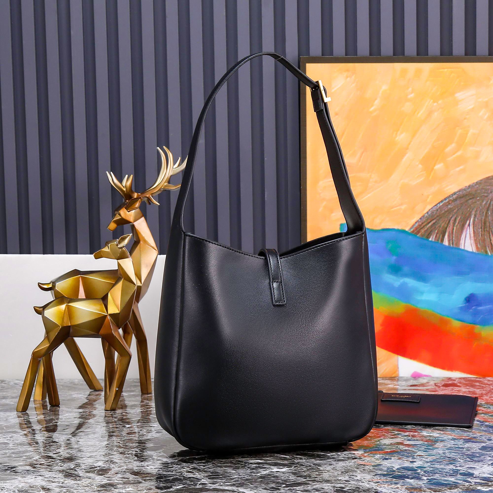 Mirror quality designer bag Wallets Luxury handbag bucket bags high capacity Womens mens leather crossbody travel tote bag fashion Clutch Underarm shop bags strap - 7 of 8